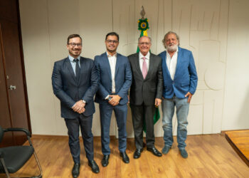 Com Alckmin, Colucci articula defesa da economia metropolitana no processo de concessão do Porto de São Sebastião