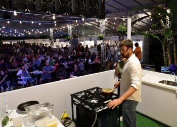 Gastronomia ao vivo: Boteco do Camarão recebe aulas-show neste final de semana