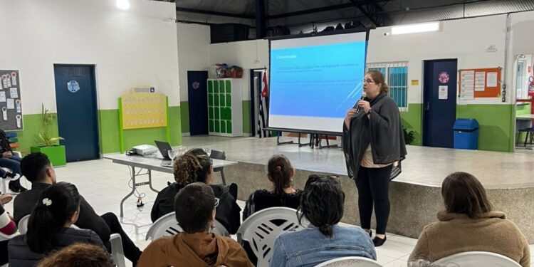 III Brunch em escola de Ilhabela marca processo de inclusão para famílias atípicas