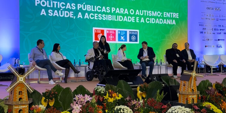 Vereadores de Ilhabela participam do Conexidades 2025 e reforçam compromisso com a boa gestão pública