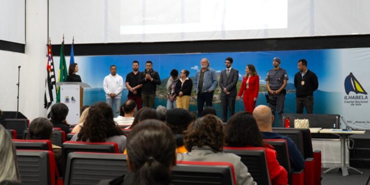 Ilhabela lança projeto “Lei Maria da Penha nas Escolas” unindo Prefeitura, MP, Judiciário e forças policiais