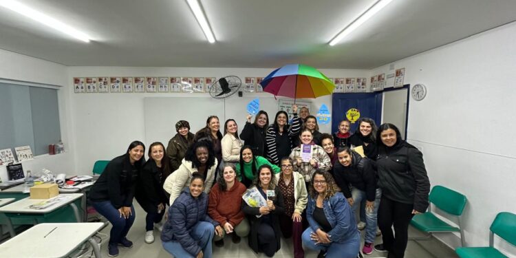 Neurociência e Consciência Fonológica são temas de HTPC especial em unidade escolar