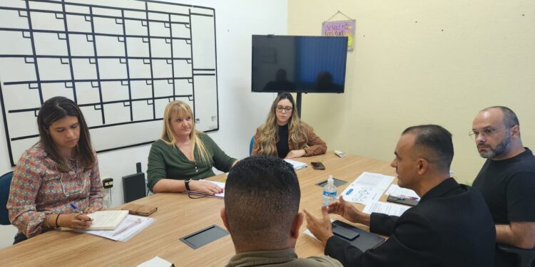 Secretaria de Educação de Ilhabela anuncia criação do Programa Permanente de Formação para valorizar profissionais