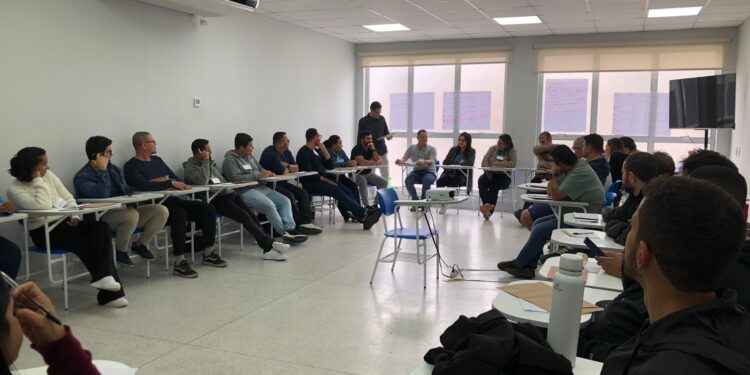 Servidores da Prefeitura de Ilhabela concluem capacitação Conexão Liderança com foco em desenvolvimento de competências de gestão