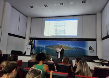 Ilhabela realiza formação do projeto “Lei Maria da Penha nas Escolas” com foco na prevenção da violência doméstica