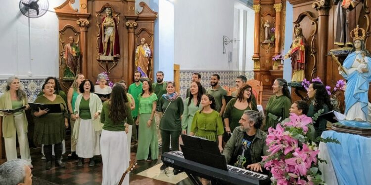 Coral de Ilhabela encanta público no 1º Encontro de Corais – Litoral em Canto em São Sebastião