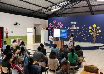 Prefeitura de Ilhabela leva escuta ativa às comunidades escolares para aprimorar ensino em tempo integral