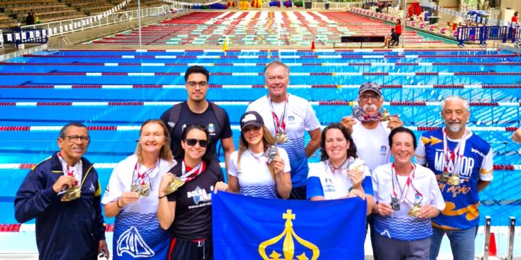 Atletas do Projeto “Melhor Idade em Ação” representam Ilhabela em competições estaduais de vôlei adaptado e natação