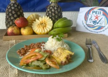 Cardápio Caiçara resgata cultura alimentar e é servido nas escolas municipais de Ilhabela