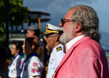 Cerca de mil estudantes participam do Desfile de 220 anos de Ilhabela