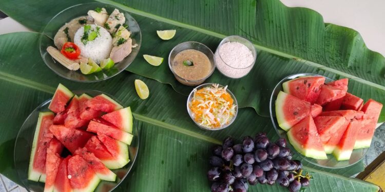 Escolas das comunidades tradicionais de Ilhabela recebem Cardápio Caiçara