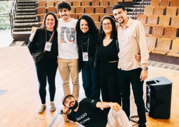 II Semana da Educação Inclusiva da Escola Municipal Paulo Renato tem encerramento no Teatro Vermelhos