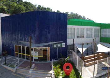 Ilhabela Escola Técnica (IETEC) abre pré-inscrição para curso de “Quick Massagem”