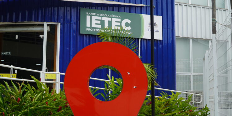 Ilhabela Escola Técnica (IETEC) e Senac promovem encontro de empresários sobre introdução ao barismo