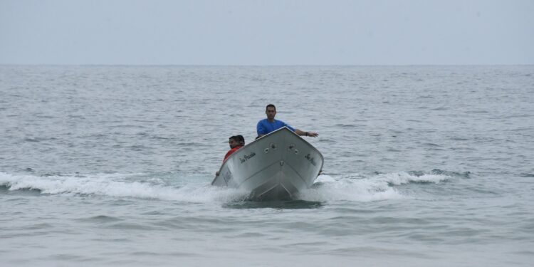 Prefeitura participa do 1º Encontro dos Pescadores de Cercos Flutuantes de Ilhabela