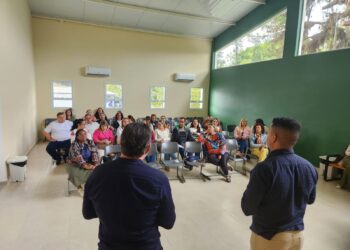 Rede Municipal de Ilhabela mira avanços na alfabetização e aprendizagem com metas definidas