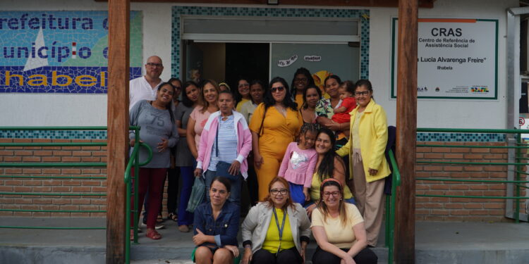 Setembro Amarelo: mães atendidas pelo CRAS refletem sobre saúde mental em encontro com psicólogos