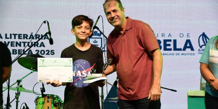 Alunos da Escola Cívico-Municipal Major Olímpio se destacam no 20º Concurso de Poesia de Ilhabela