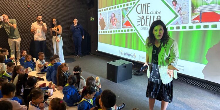 Alunos da rede municipal de Ilhabela participam da 12ª FLAI