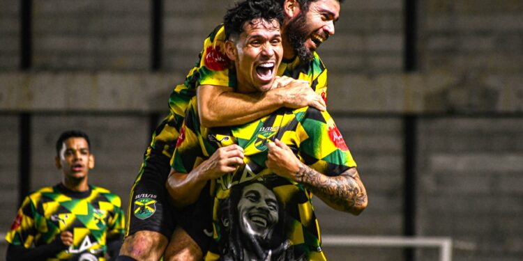 Borrifos e Jamaica decidem o título do Campeonato Municipal de Futebol de Campo de Ilhabela nesta sexta-feira (31)