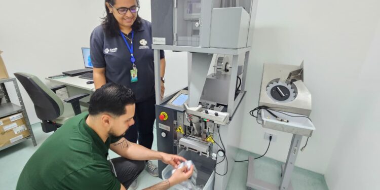 Hospital Mário Covas Júnior implanta sistema automatizado para fracionar medicamentos