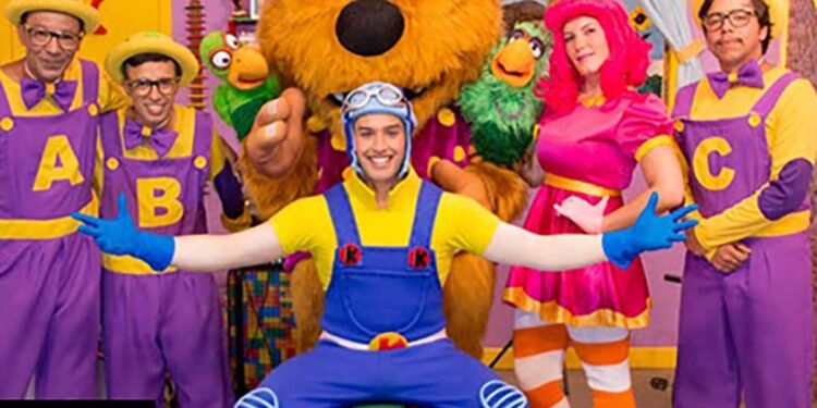 Ilhabela promove Festa do Dia das Crianças com show do Mundo de Kaboo