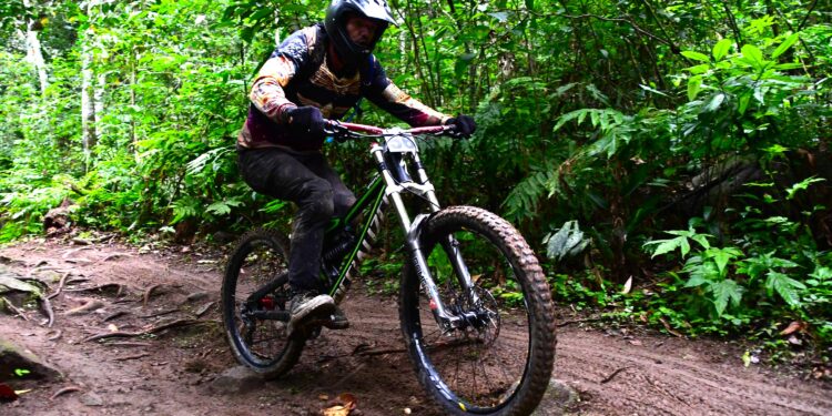 Liga Paulista de Downhill em Ilhabela: etapa é adiada para os dias 25 e 26 de outubro