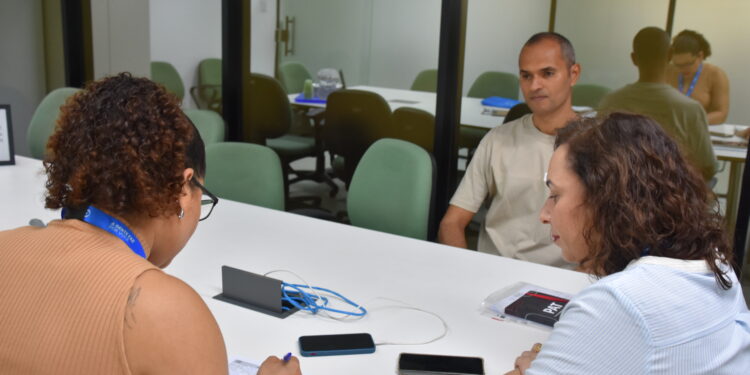 PAT Ilhabela oferece apoio a processos de seleção de vagas para porteiro e auxiliar de limpeza