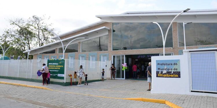 Prefeitura de Ilhabela antecipa Dia dos Professores na rede municipal