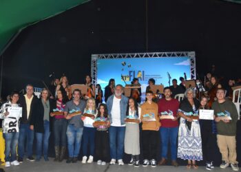 Premiação do 20º Concurso de Poesia de Ilhabela integra programação da FLAI neste sábado (25)