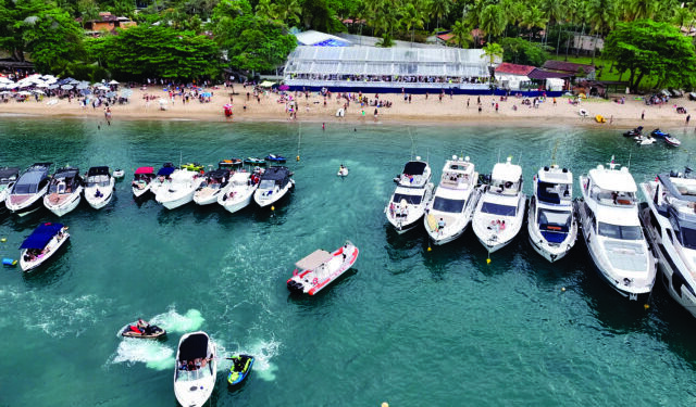 Fiscalização no mar e em terra reforça segurança pública em Ilhabela durante feriado prolongado