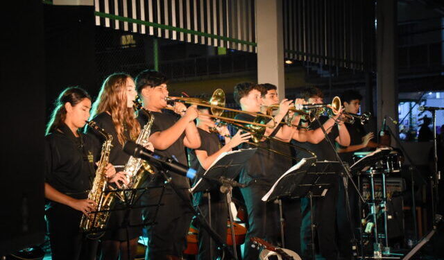 Fundaci finaliza primeira fase das apresentações de encerramento das oficinas com teatro e música nos polos culturais de Ilhabela