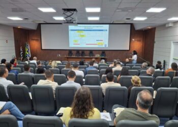 Ilhabela participa do Encontro Regional de Formação sobre Transporte Escolar