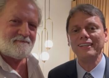 Colucci comemora vitória histórica no leilão das travessias e destaca parceria com o governador Tarcísio pela modernização do sistema de travessia São Sebastião–Ilhabela