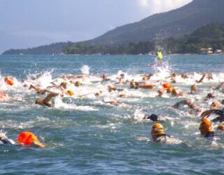Travessia do Canal de Ilhabela reúne mil atletas neste domingo (9)