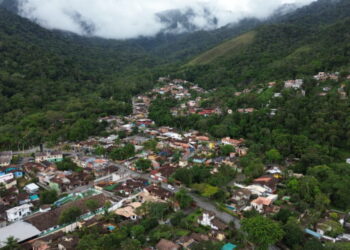 Toninho Colucci sanciona lei de Regularização de Obras para dar segurança aos moradores e organizar o crescimento urbano