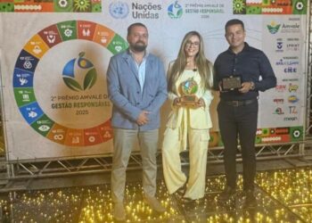 Ilhabela vence Prêmio AMVALE de Gestão Responsável com projeto sustentável nas escolas