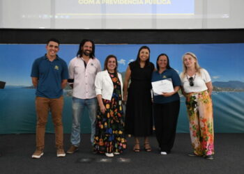 IlhabelaPrev comemora 20 anos de criação com homenagens a ex-diretores e conselheiros do instituto