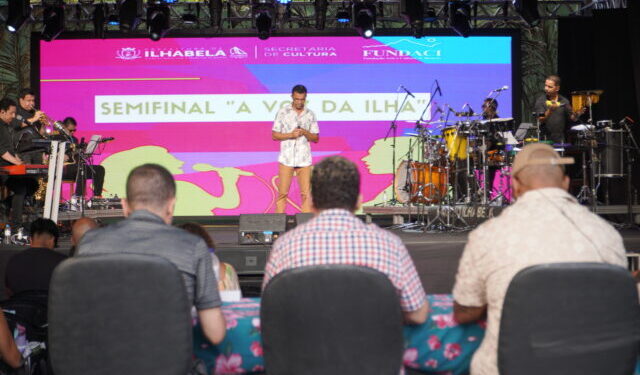 Semifinal do 4º concurso de canto A Voz da Ilha seleciona 18 candidatos para grande final