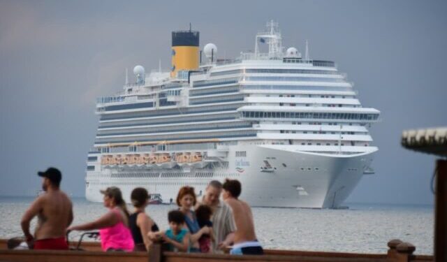 Ilhabela projeta receber mais de 1 milhão de visitantes no verão e reforça vocação para ecoturismo