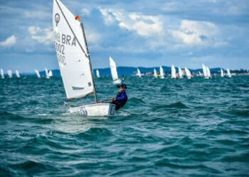 Velejador de Ilhabela fica entre os quatro melhores do Brasil na Copa Brasil de Estreantes