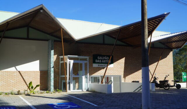 Espetáculo musical infantil “As aventuras do peixinho Nuni” chega a Ilhabela com apresentação gratuita