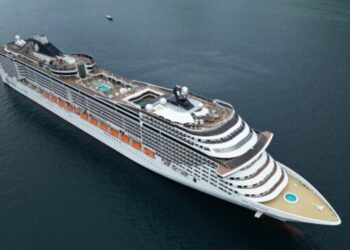 Ilhabela recebe dois navios de cruzeiro com aproximadamente 8 mil turistas na segunda-feira (26)