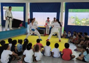 Projeto JB Kids Karatê de Ilhabela oferece aulas gratuitas para todas as idades e coleciona títulos nacionais e internacionais