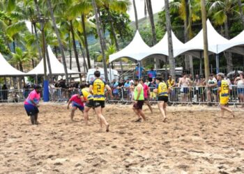 Verão Ilhabela Viva 2026 abre programação com disputas de beach soccer, rugby e hand beach