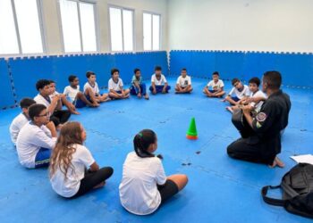 Aulas em tempo integral começam na rede municipal de Ilhabela