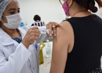 Ilhabela realiza Dia D da vacinação contra Febre Amarela