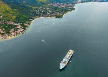 Navios de cruzeiro aportam em Ilhabela a partir de segunda-feira (9) com cerca de 11 mil passageiros e tripulantes