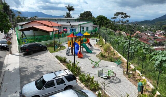 Prefeitura de Ilhabela entrega nova praça com espaço de lazer e convivência na Barra Velha