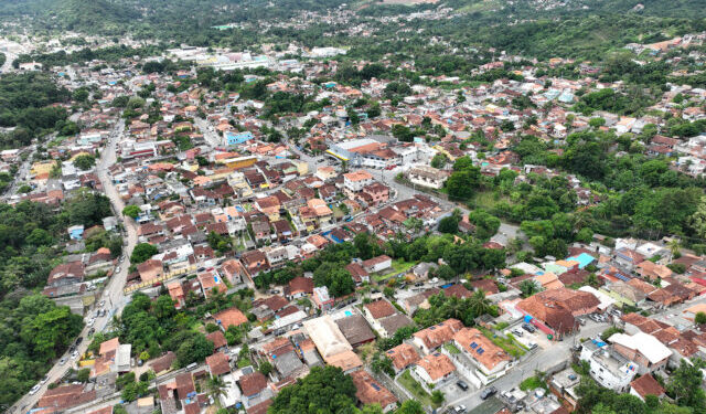 Prefeitura de Ilhabela promove audiência pública para debater atualização da Planta Genérica de Valores para 2027 em Ilhabela